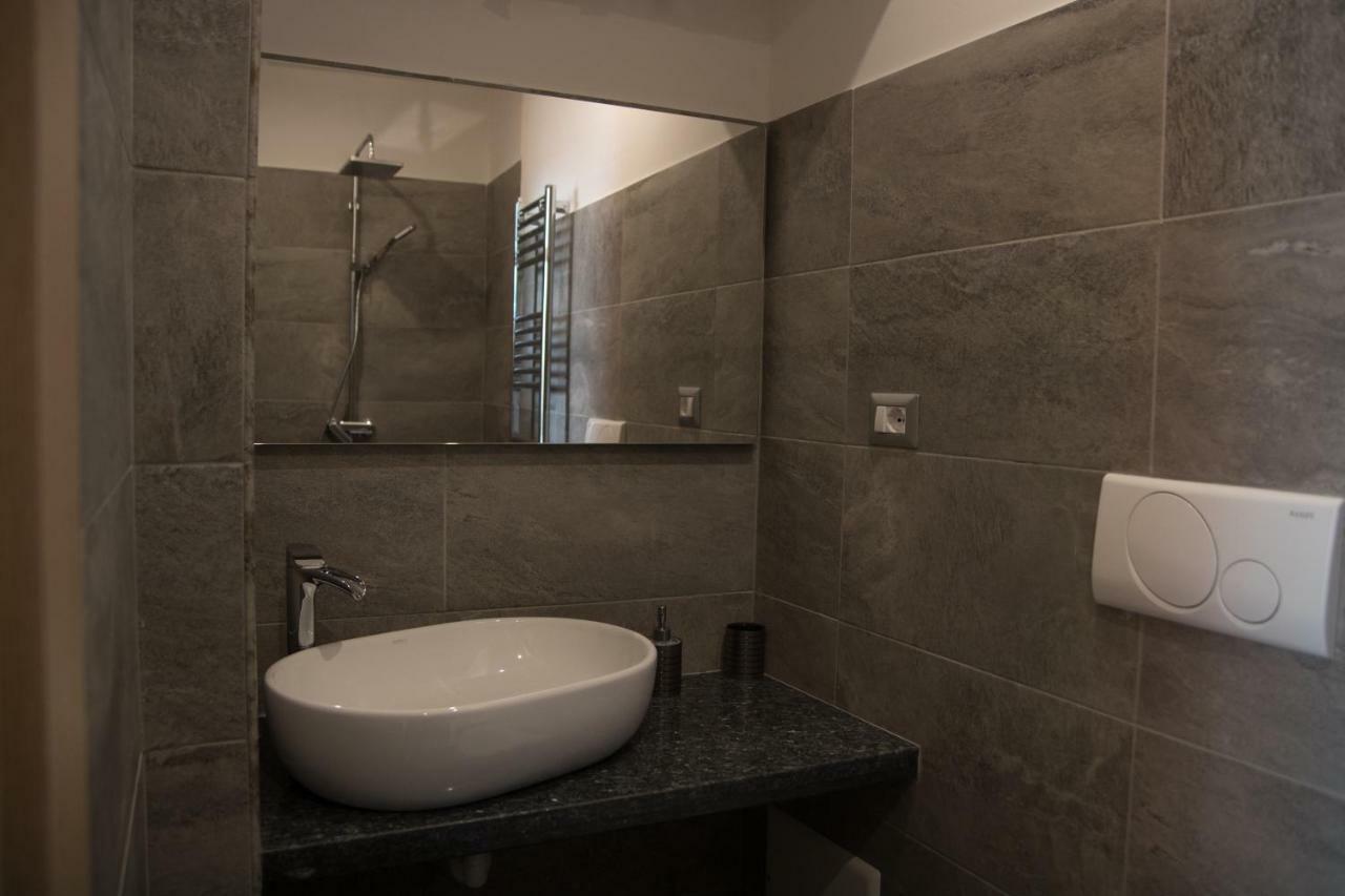 Aloha House Hotel ฟอร์เมีย ภายนอก รูปภาพ